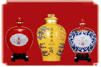 济宁市烟酒回收五粮液各种摆件.jpg